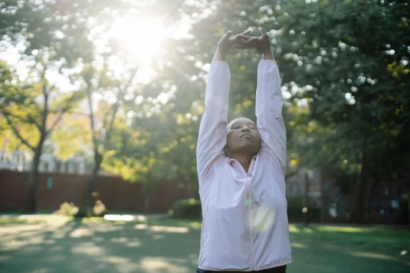 Tired of the 3pm Slump? These 5 Natural Energy Fixes Are Actually Backed by Science